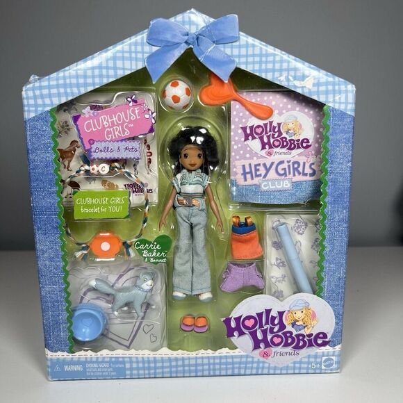 Holly Hobbie & Friends Carrie Baker & Bonnet Clubhouse Girls Set J8365 NRFP 2006 - Picture 1 of 6